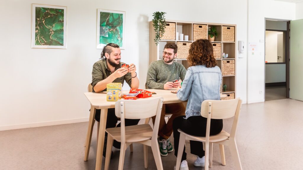 environnement-moderne-convivial-volontaires-essais-cliniques-biotrial